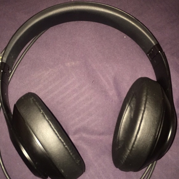 BEATSBYDRE ( STUDIO 3 ) - Picture 3 of 5